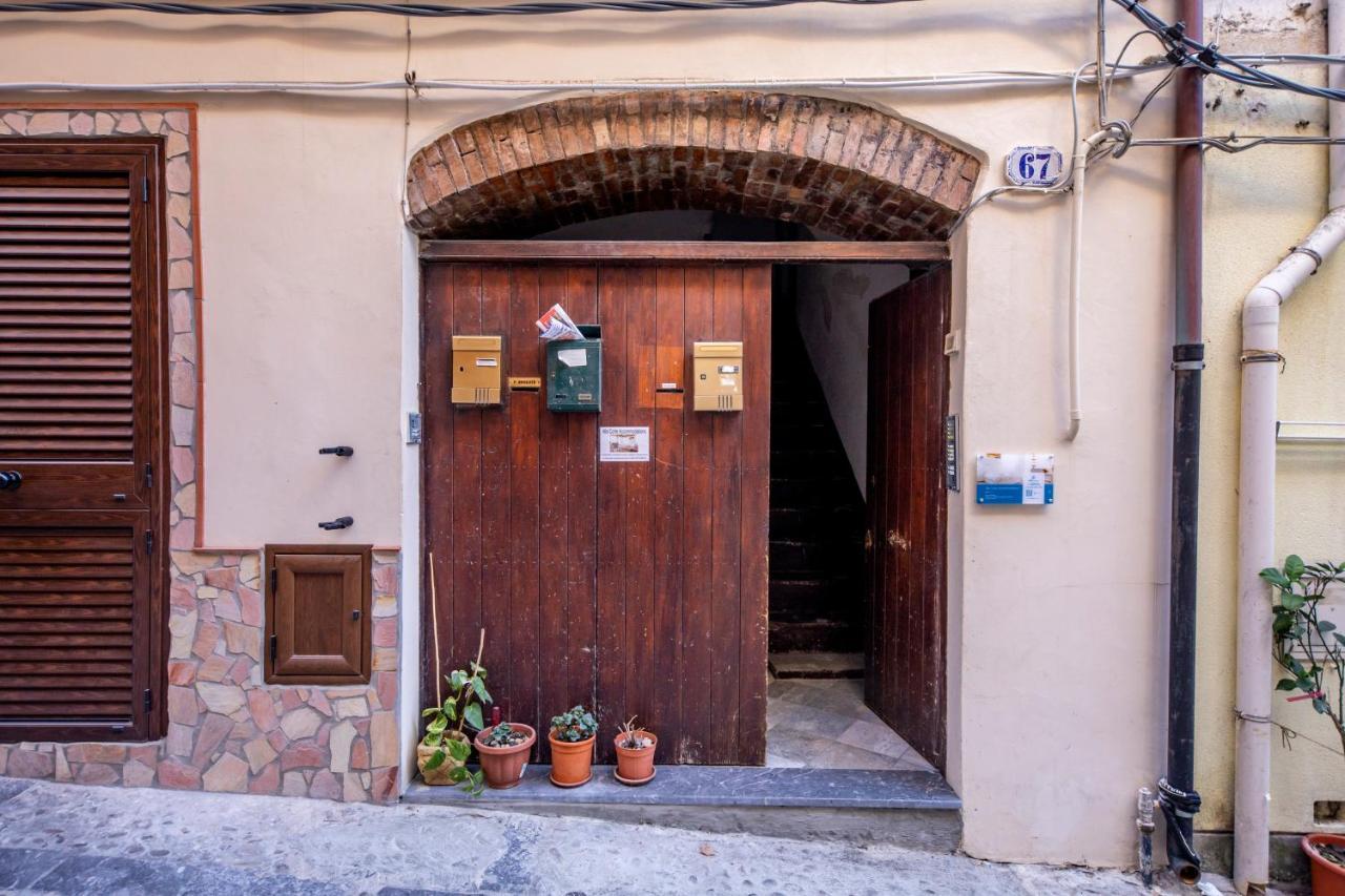 La Stalla Cefalu Exterior photo
